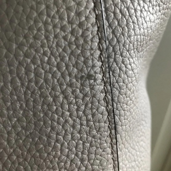 Michael Kors Riley - Picture 5 of 6